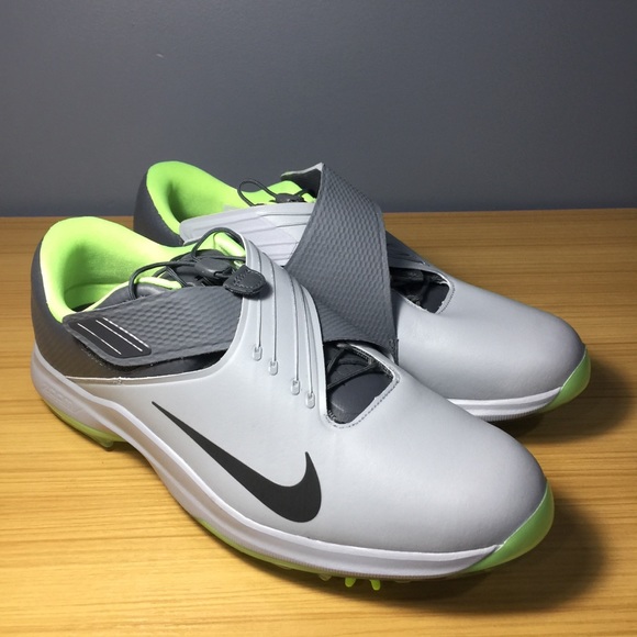size 17 golf shoes